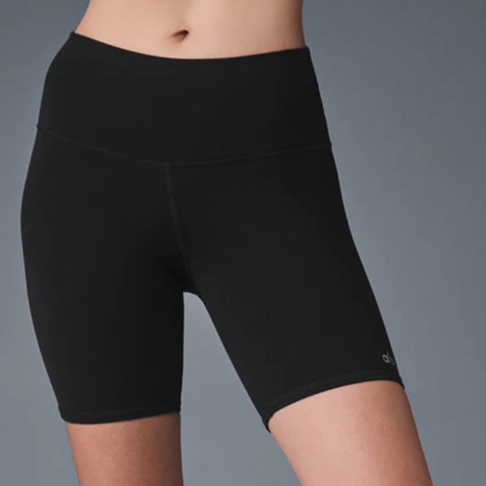 Alo High-Waist Biker Short